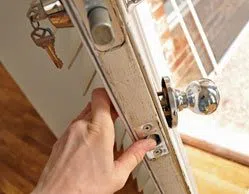 Golden Locksmith Services Columbia, SC 803-393-2862 - 7-Lock-Changing